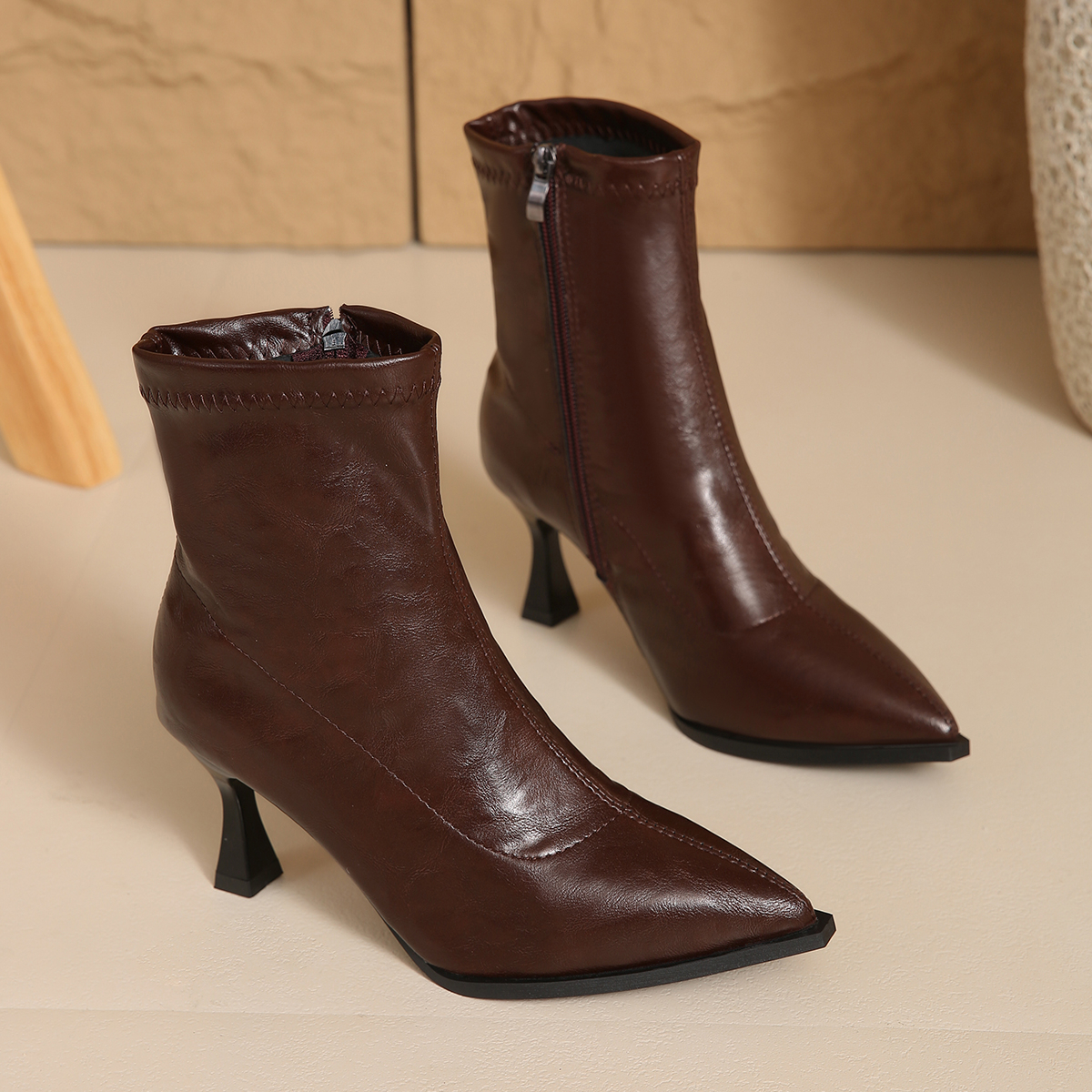 Leather Work Flats - 2026 Moda Kadın Sivri Burunlu Yüksek