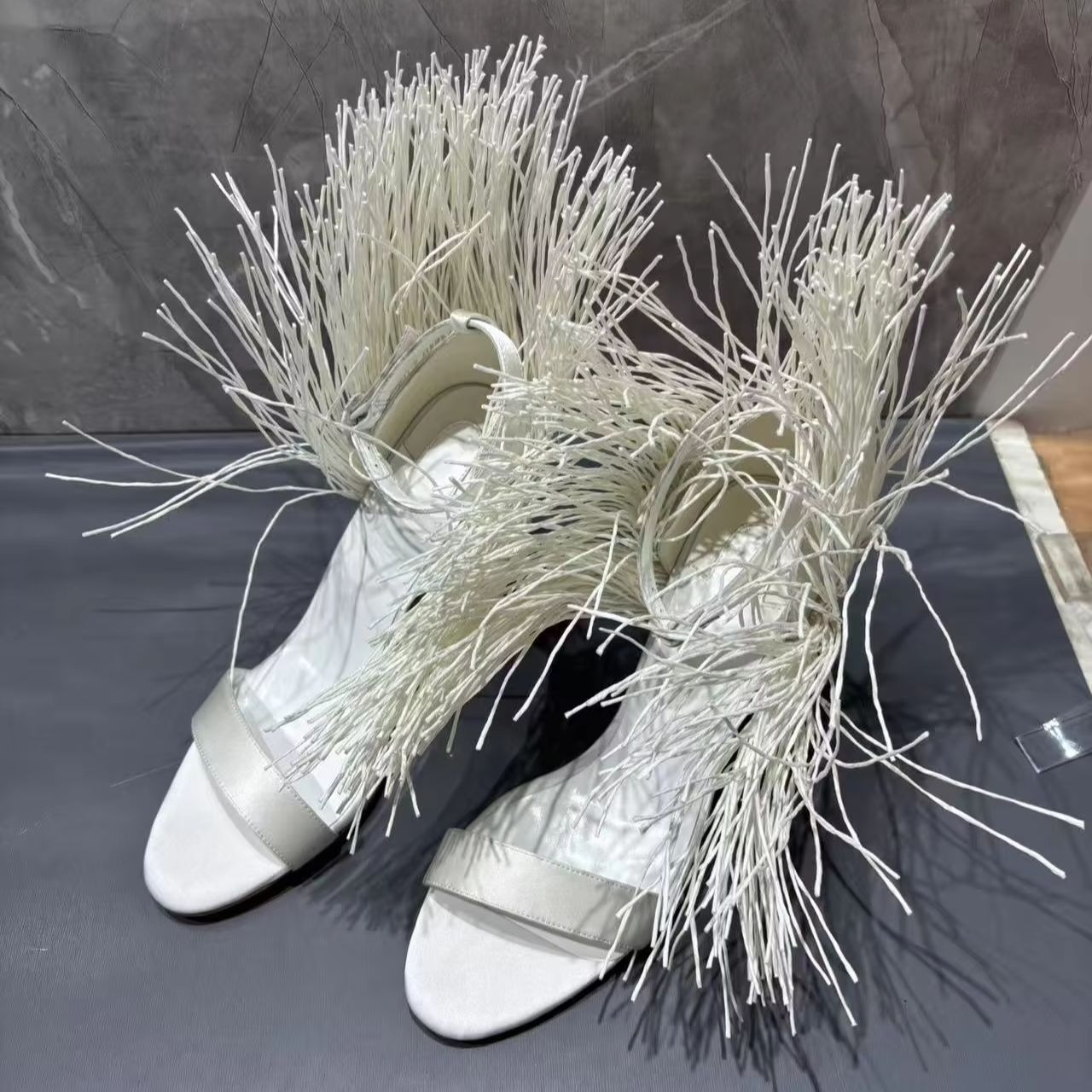 Beyaz Deri Kadın Sandaletleri  - Leather Work Flats incelemesi ve fiyatı